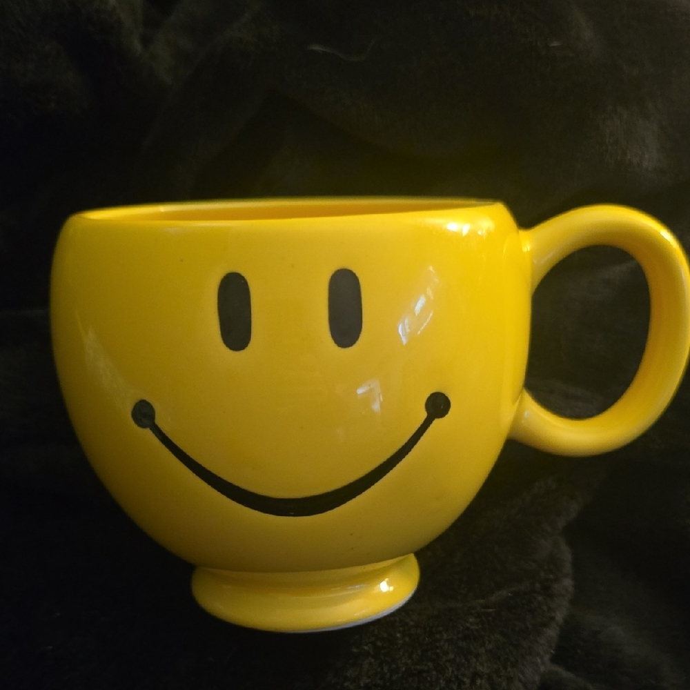 Yellow Smiley Face Mug